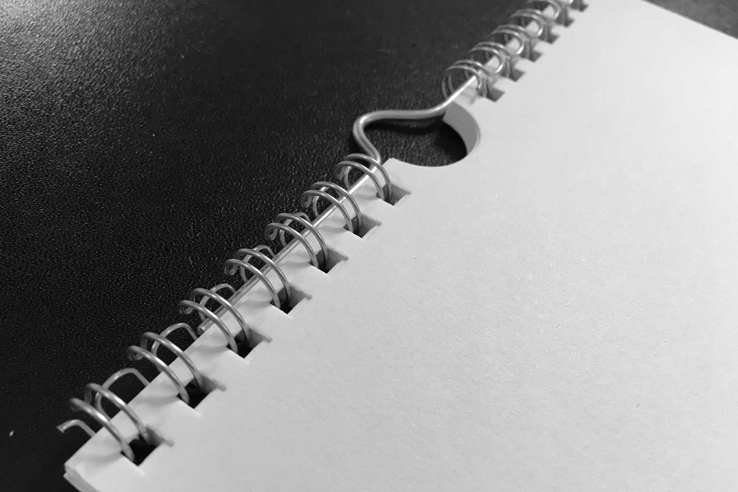 wire-o-kalenderbindung_2grau_bredl_buchbinderei_papierverarbeitung_bergisch_gladbach wire-o-kalenderbindung_2grau_bredl_buchbinderei_papierverarbeitung_bergisch_gladbach